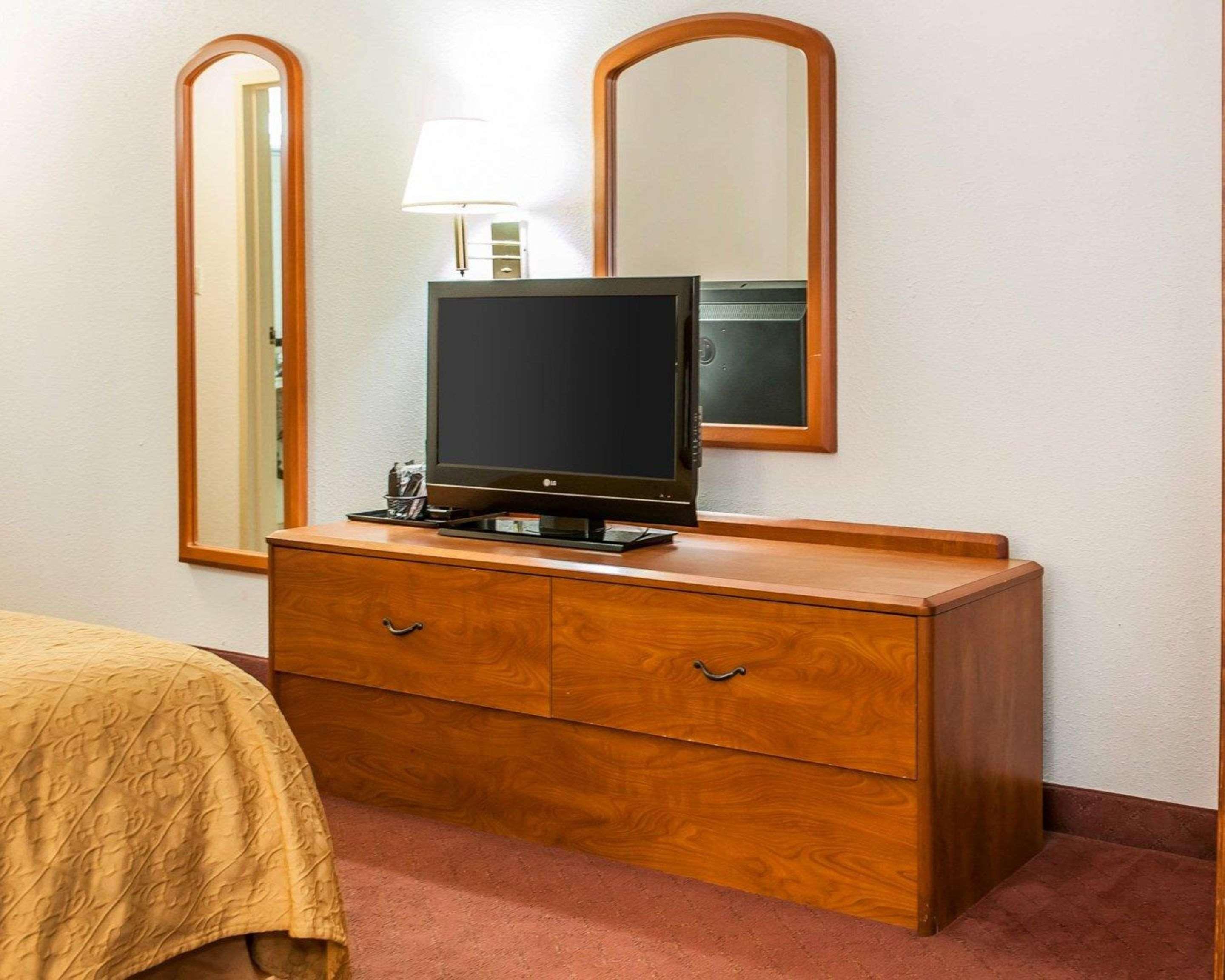 Quality Inn South Indianapolis Exterior photo