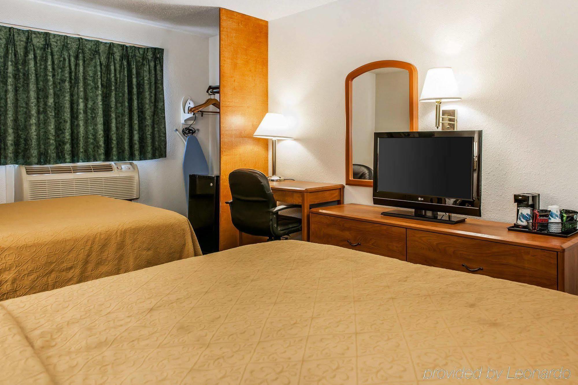 Quality Inn South Indianapolis Exterior photo